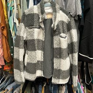 Cost sweater jacket